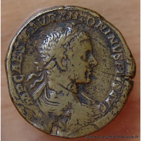 Elagabal Sesterce + 219 Rome La Victoire. 