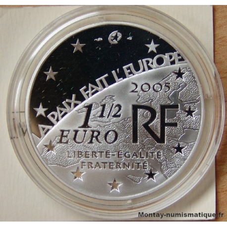 1 1/2  euro 2005 BE - 60 éme anniversaire fin de la seconde guerre mondiale 