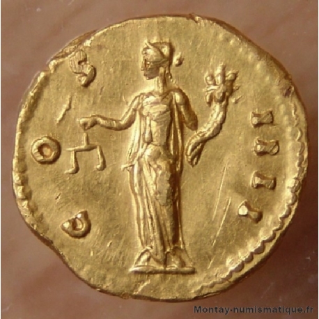 Antonin le Pieux Aureus 148-149 Rome - Aequitas. 